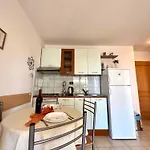 Apartman In 45736 *